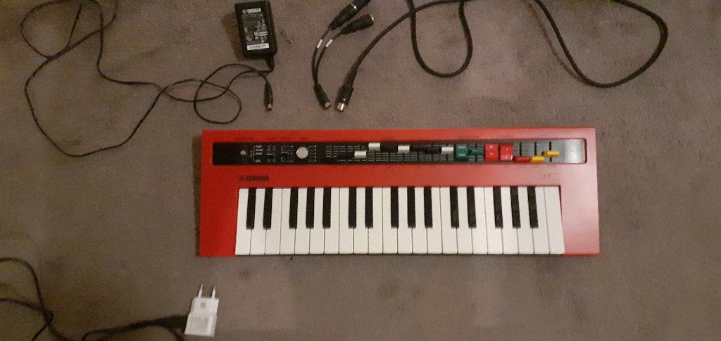 YAMAHA REFACE YC+kabels+adapter=€265 met midi keyboard=€300, Muziek en Instrumenten, Ophalen, Zo goed als nieuw, 2 klavieren, Hammondorgel