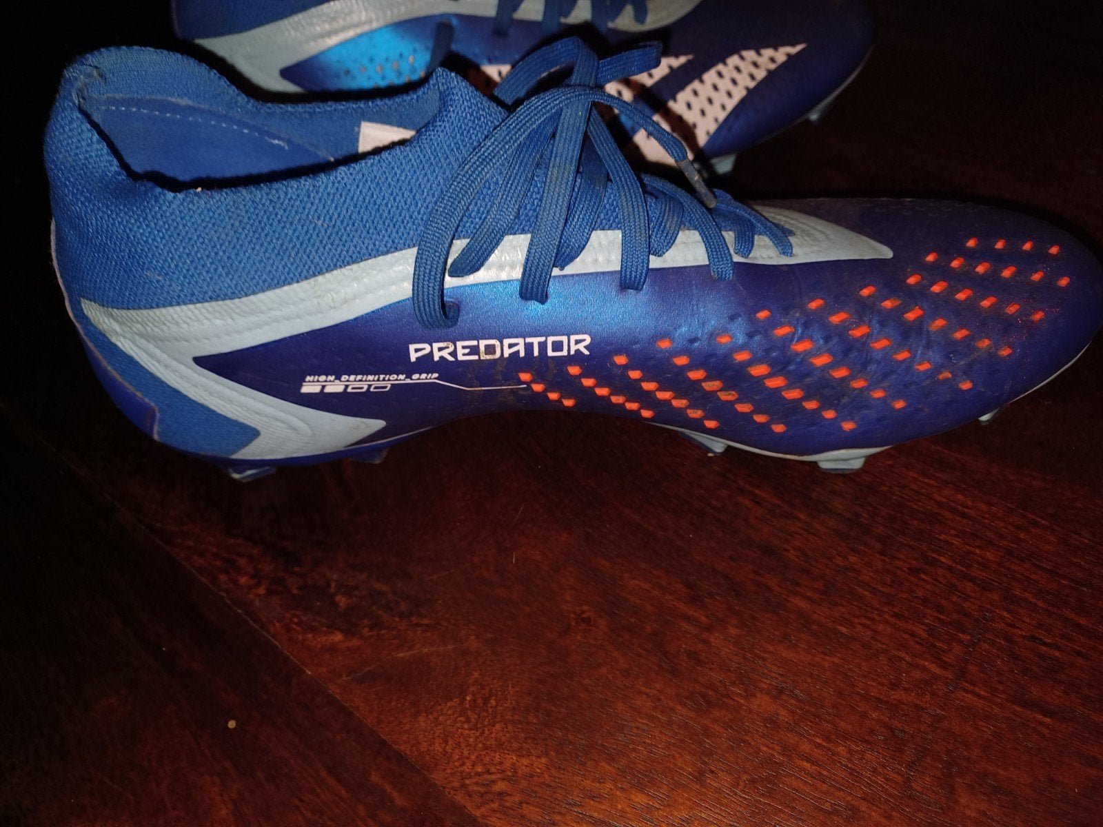 Adidas Predator voetbalschoenen - nog als nieuw, Maat XS of kleiner, Ophalen, Zo goed als nieuw, Schoenen