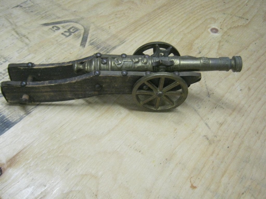 oud bronzen kanonnetje, Antiek en Kunst, Ophalen of Verzenden, Brons