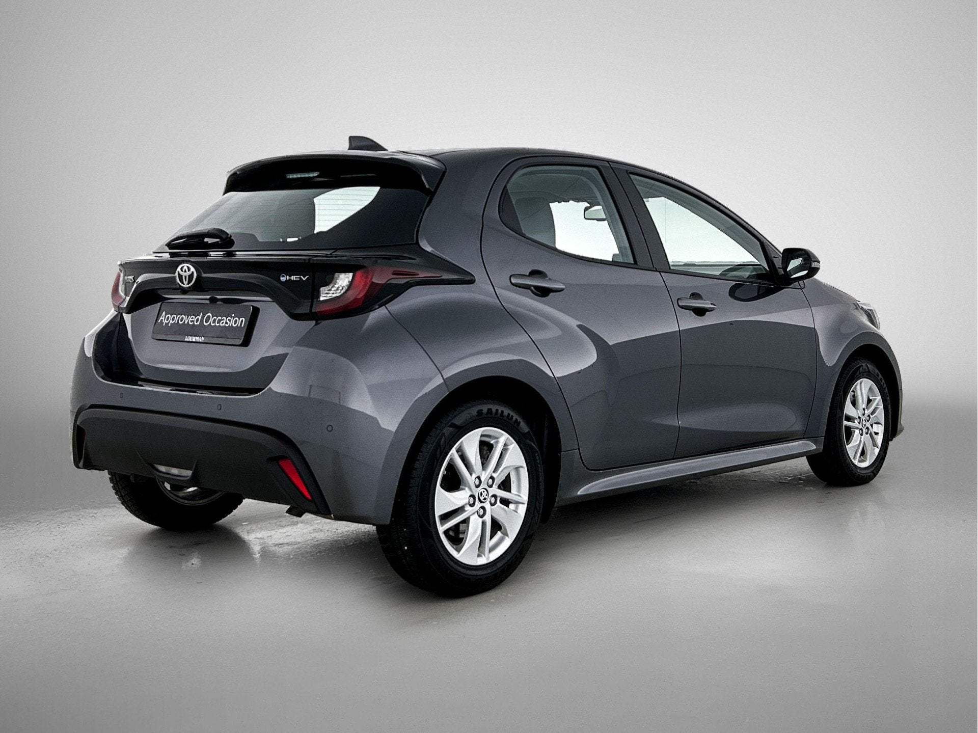 Toyota Yaris 1.5 Hybrid 115 Active + | BTW voertuig | Parkee, Auto's, Gebruikt, 1490 cc, Bedrijf, 26 km/l