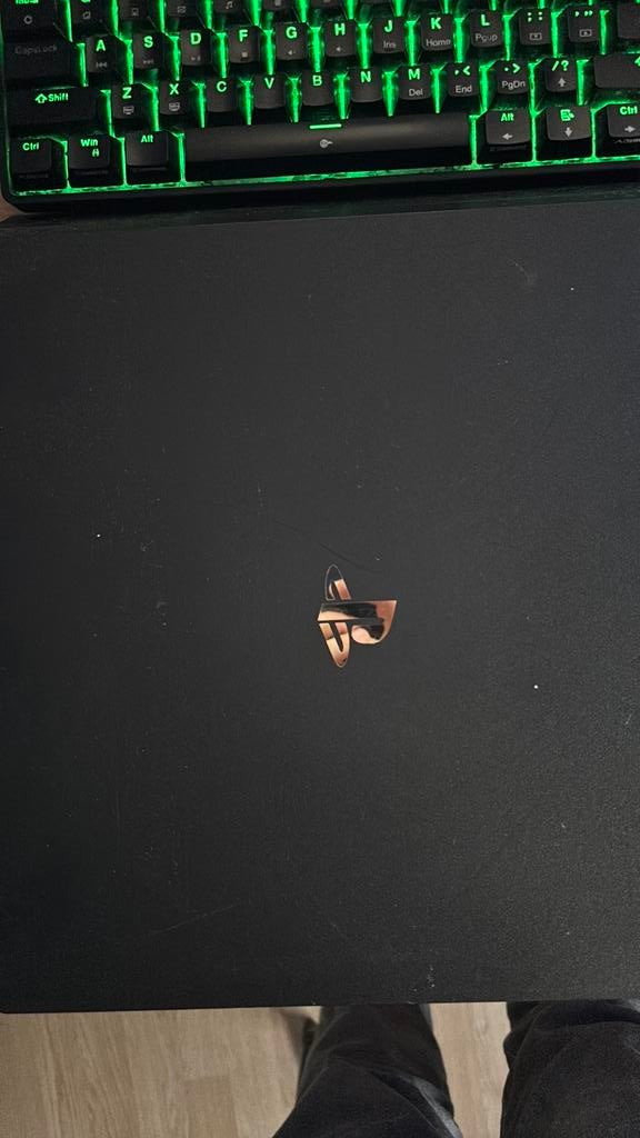 Nette playstation 4, 2 spelers, Ophalen of Verzenden, Gebruikt, Vanaf 3 jaar