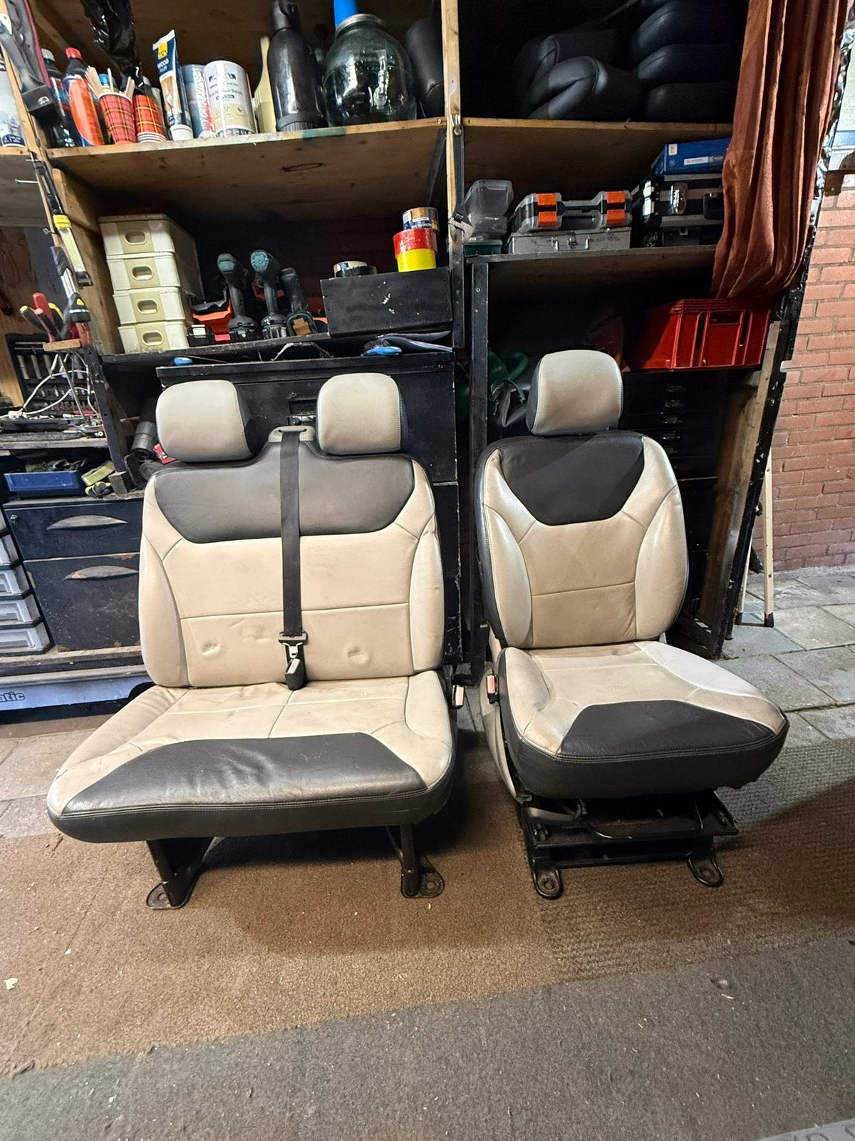 Setje lederen stoelen bank&stoel voor Renault trafic vivaro, Auto-onderdelen, Interieur en Bekleding, Ophalen, Gebruikt, Nissan