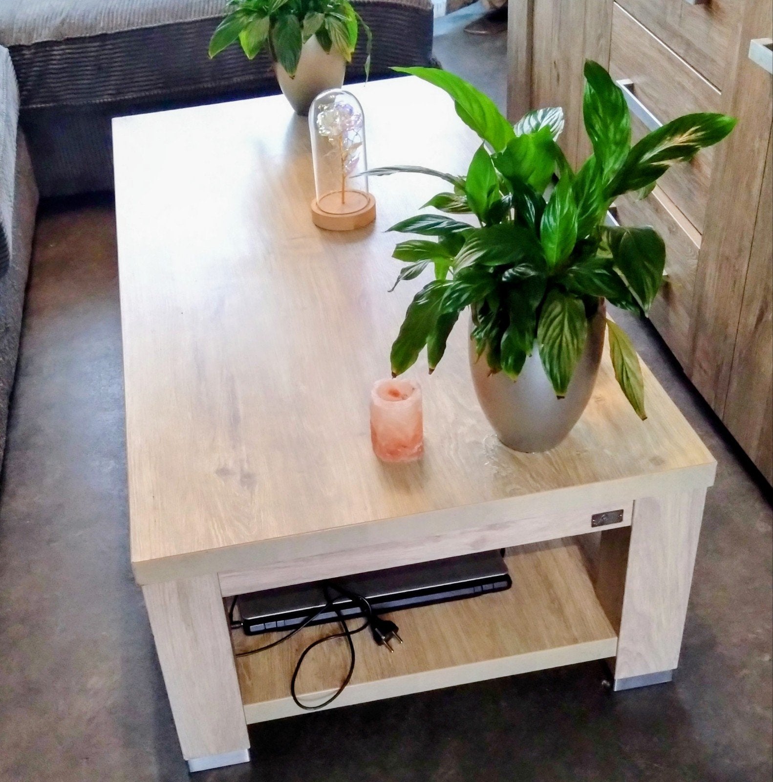 mooie  salon  tafel, Ophalen