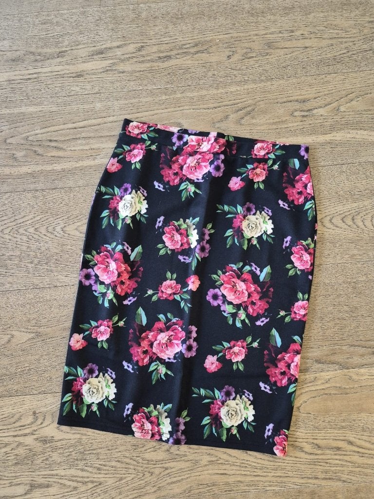 Rok Janina maat 38 dames - zwart / roze, Maat 38/40 (M), Zwart, Ophalen of Verzenden, Zo goed als nieuw