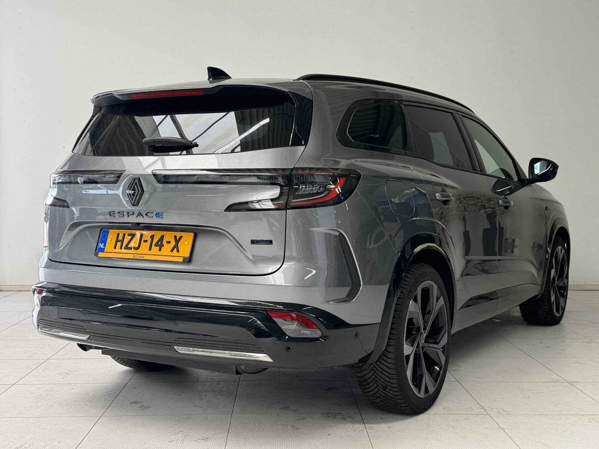 Renault Espace E-Tech full hybrid 200 Esprit Alpine 7p. | Na, Auto's, Gebruikt, 1199 cc, 7 stoelen, Origineel Nederlands