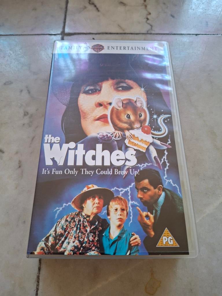 The Witches VHS - Klassieke Fantasy Film, Vanaf 6 jaar, Ophalen of Verzenden, Gebruikt, Science Fiction en Fantasy