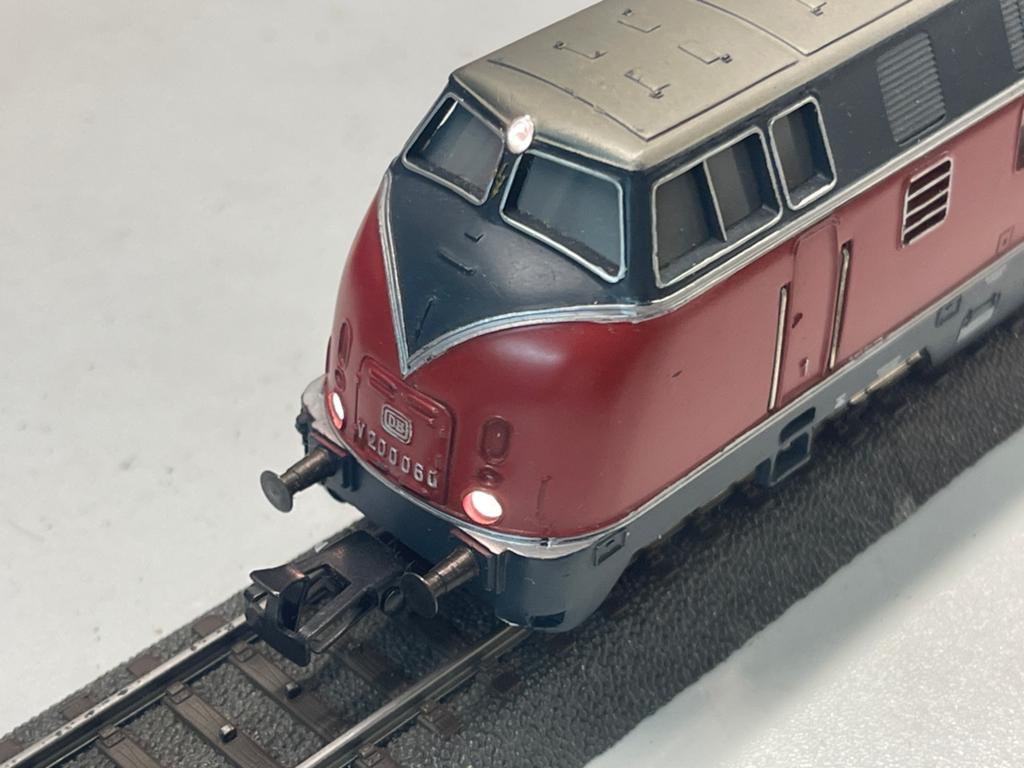 ** NIEUWSTAAT ** Märklin 3021 ** OVP en BOEKJE **, Wisselstroom, Locomotief, Ophalen of Verzenden, Zo goed als nieuw