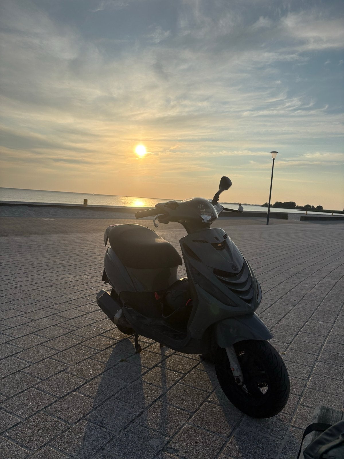 Piaggio Zip Scooter - Grijs - Goede staat, Ophalen of Verzenden, Gebruikt, Benzine, Piaggio