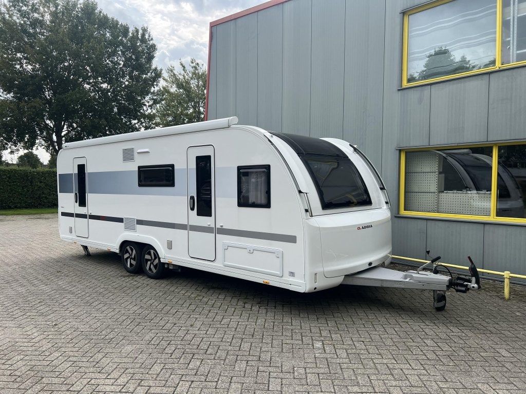 Adria Adora 673 PK Luifel, mover, airco, Rondzit, Bedrijf, Dwarsbed, Adria