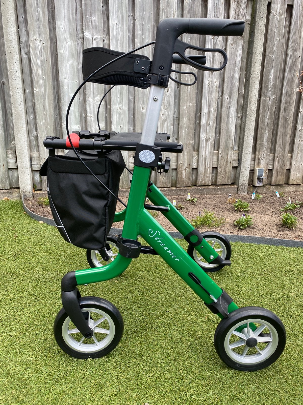 Rollator (Rehasense Streamer) in nieuwstaat + garantie!, Ophalen, Opvouwbaar, Zo goed als nieuw