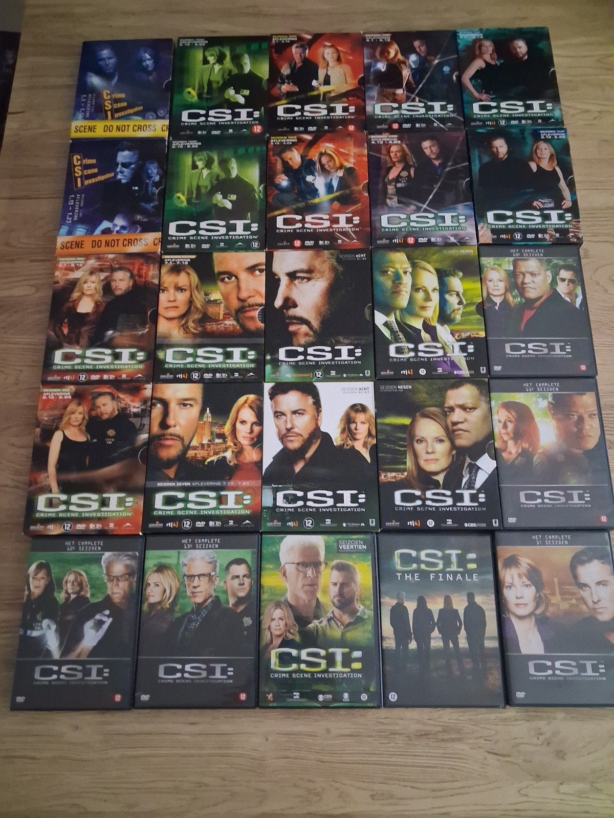 complete serie csi 1 tot 15, Ophalen of Verzenden, Zo goed als nieuw, Engels, Nederlands