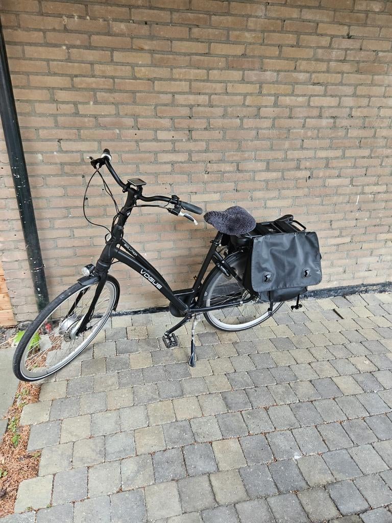 Vogue elektrische fiets - Goed onderhouden, top accu!, Ophalen