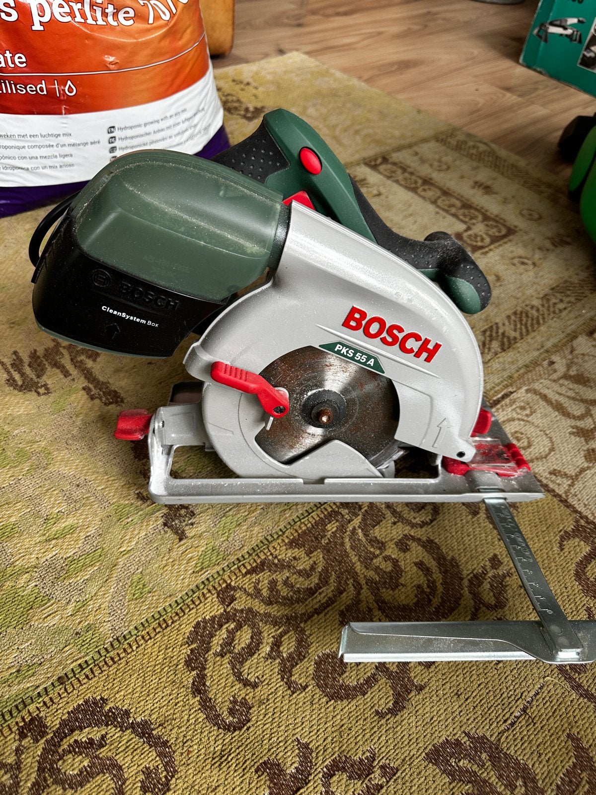 Bosch PKS 55 A handcirkelzaag - Krachtig en betrouwbaar, Ophalen, Gebruikt, Cirkelzaag, 600 tot 1200 watt