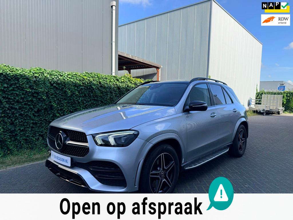 Mercedes-Benz GLE 400 D 4-MATIC 2023 | AMG | GRIJS KENTEKEN, Auto's, Gebruikt, Zwart, 2925 cc, Bedrijf