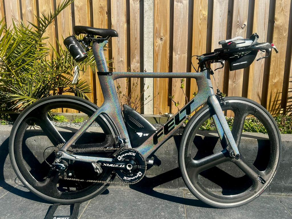 PRACHTIG COSTEMIZED TRIATLON-RACE-TIJDRIT-IRONMAN FIETS FELT, Ophalen, Zo goed als nieuw, Meer dan 20 versnellingen, Overige merken