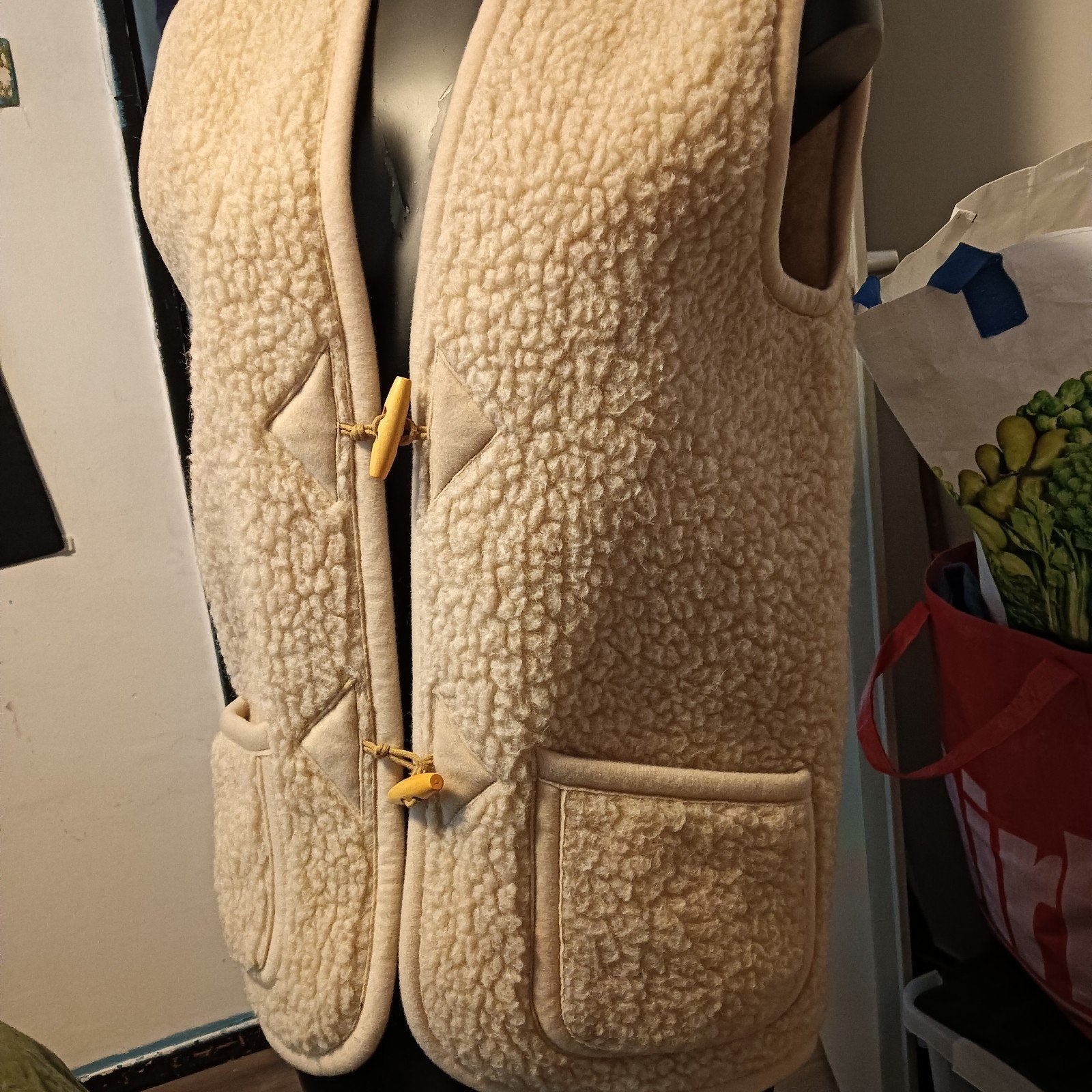 Nieuw! Alwero wollen bodywarmer - Maat M, Maat 38/40 (M), Overige kleuren, Verzenden, Nieuw