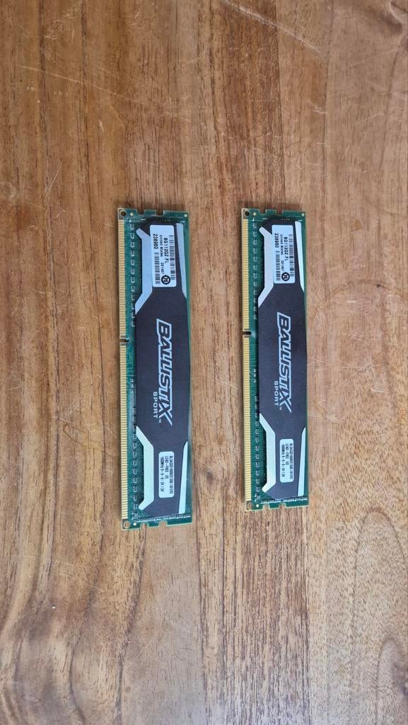 Crucial Ballistix Sport RAM - 1600Mhz - 2x 4GB (8GB totaal), Ophalen, Gebruikt, 2400-3200, Server