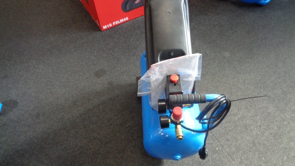 showroom model kan krasje opzitten, Ophalen of Verzenden, Zo goed als nieuw, 200 tot 400 liter/min, Info@c-vin.com