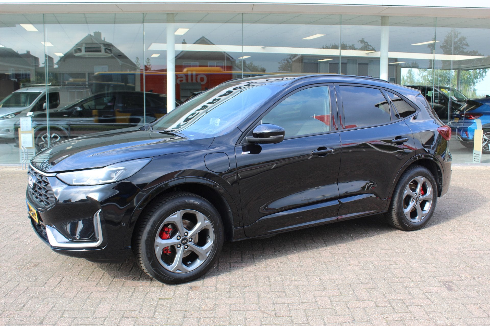 Ford Kuga 2.5 PHEV ST-Line X , 2100kg Trekhaak , Nieuw model, Auto's, Ford, 12 maanden, Gebruikt, Zwart, Plug-in hybride