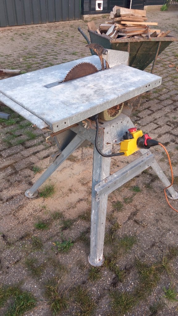 zaagtafel, Doe-het-zelf en Verbouw, Werkbanken, Ophalen, Gebruikt, 70 tot 120 cm
