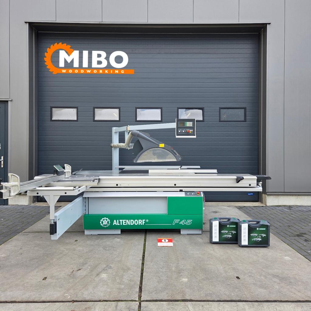 Altendorf F45 Formaatzaag drive 3 ** Altendorf cnc zaag, 70 mm of meer, Overige typen, Ophalen of Verzenden, Zo goed als nieuw