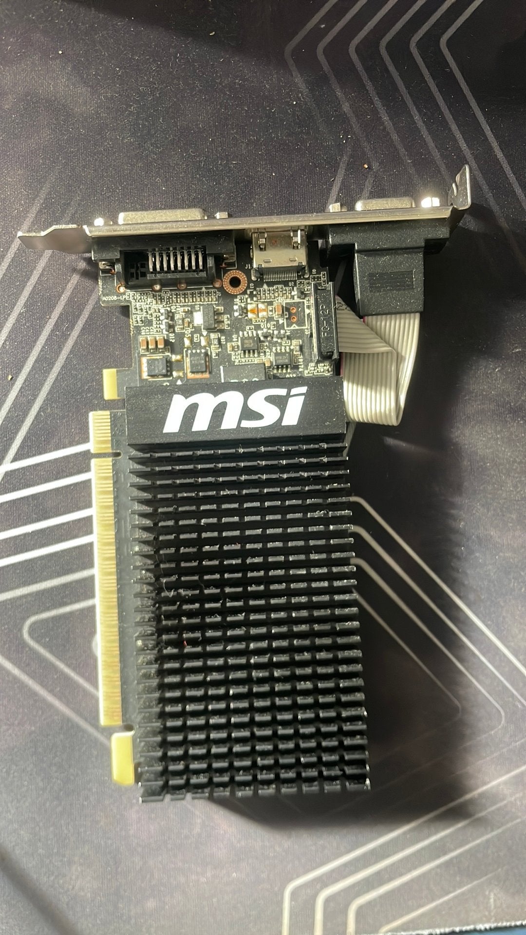 GT 710, Computers en Software, Verzenden, Zo goed als nieuw