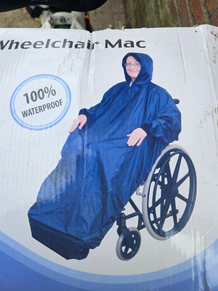 Regenpak voor op een rolstoel.nieuw, Diversen, Ophalen of Verzenden, Duwrolstoel