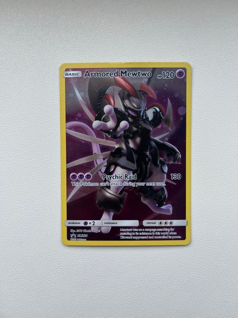Armored Mewtwo SM228 Pokemon Kaart, Ophalen of Verzenden, Zo goed als nieuw, Losse kaart, Foil