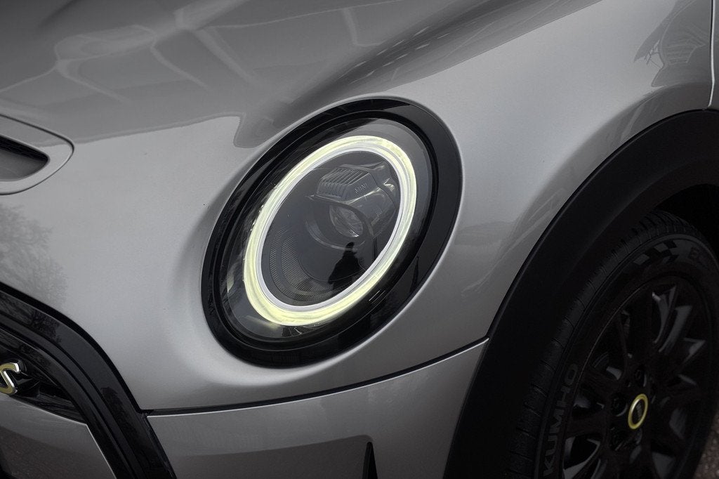 MINI Cooper SE 33 kWh | Camera | Comfort Access | Stoelverwa, Auto's, Mini, Gebruikt, 4 stoelen, 195 min, 184 pk