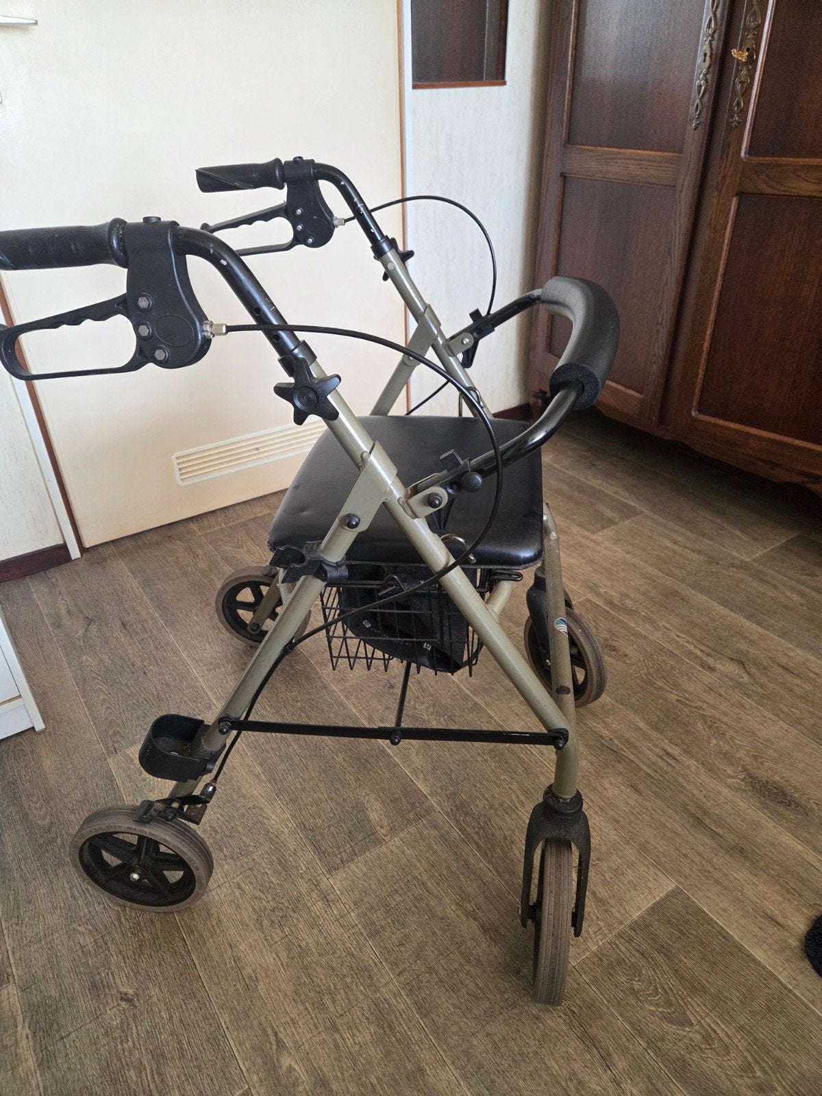 rollator, Diversen, Ophalen