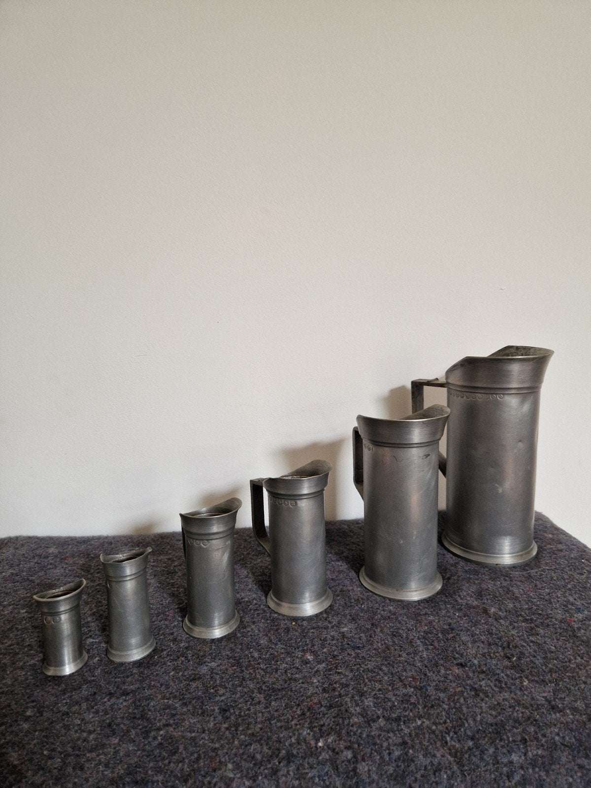 Set van 6 antieke tinnen maatbekers, Ophalen of Verzenden