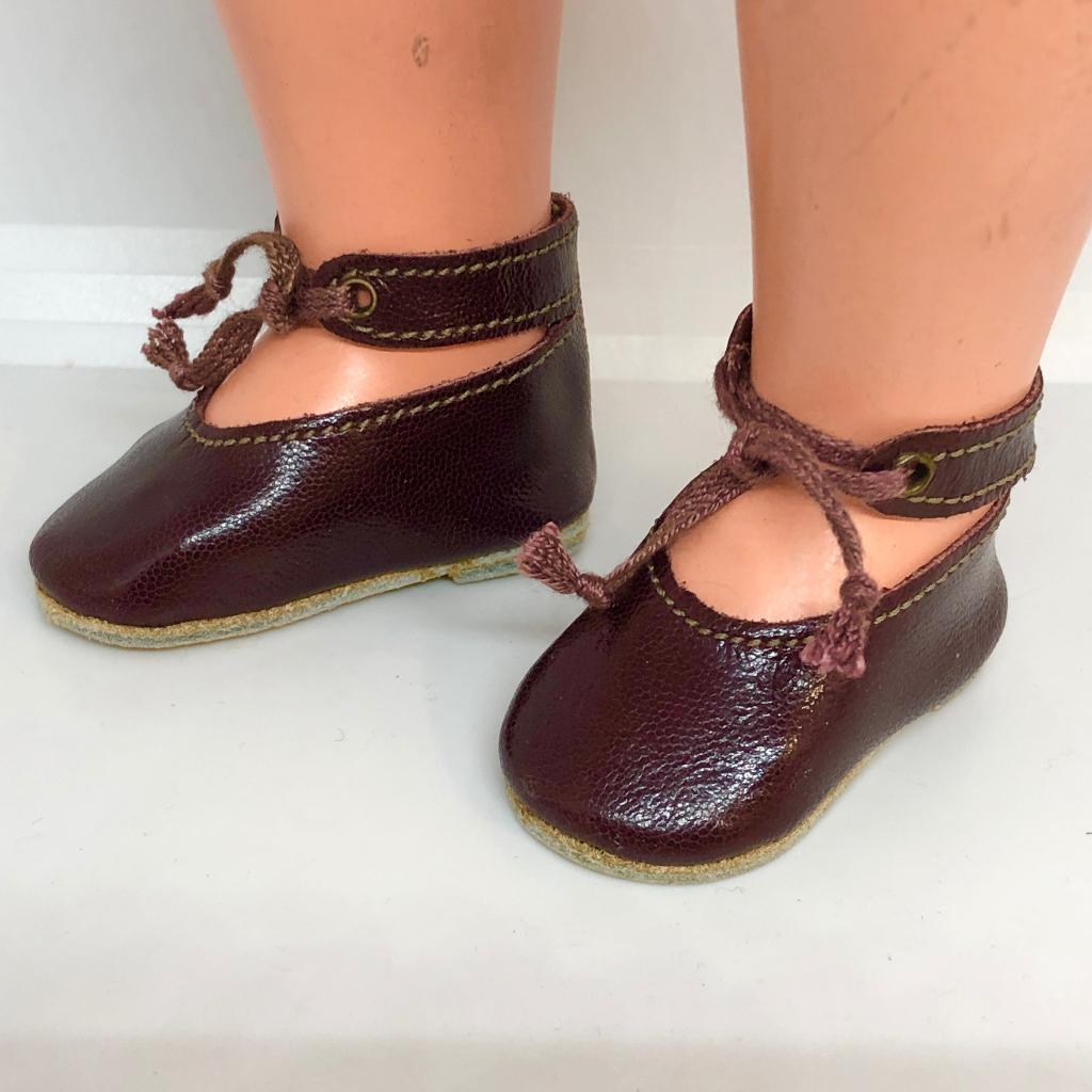 Aubergine kleur poppenschoentjes met binnenmaat 6,2 x 2,8 cm, Verzenden, Fabrikant onbekend, Fabrikant onbekend, Nieuw