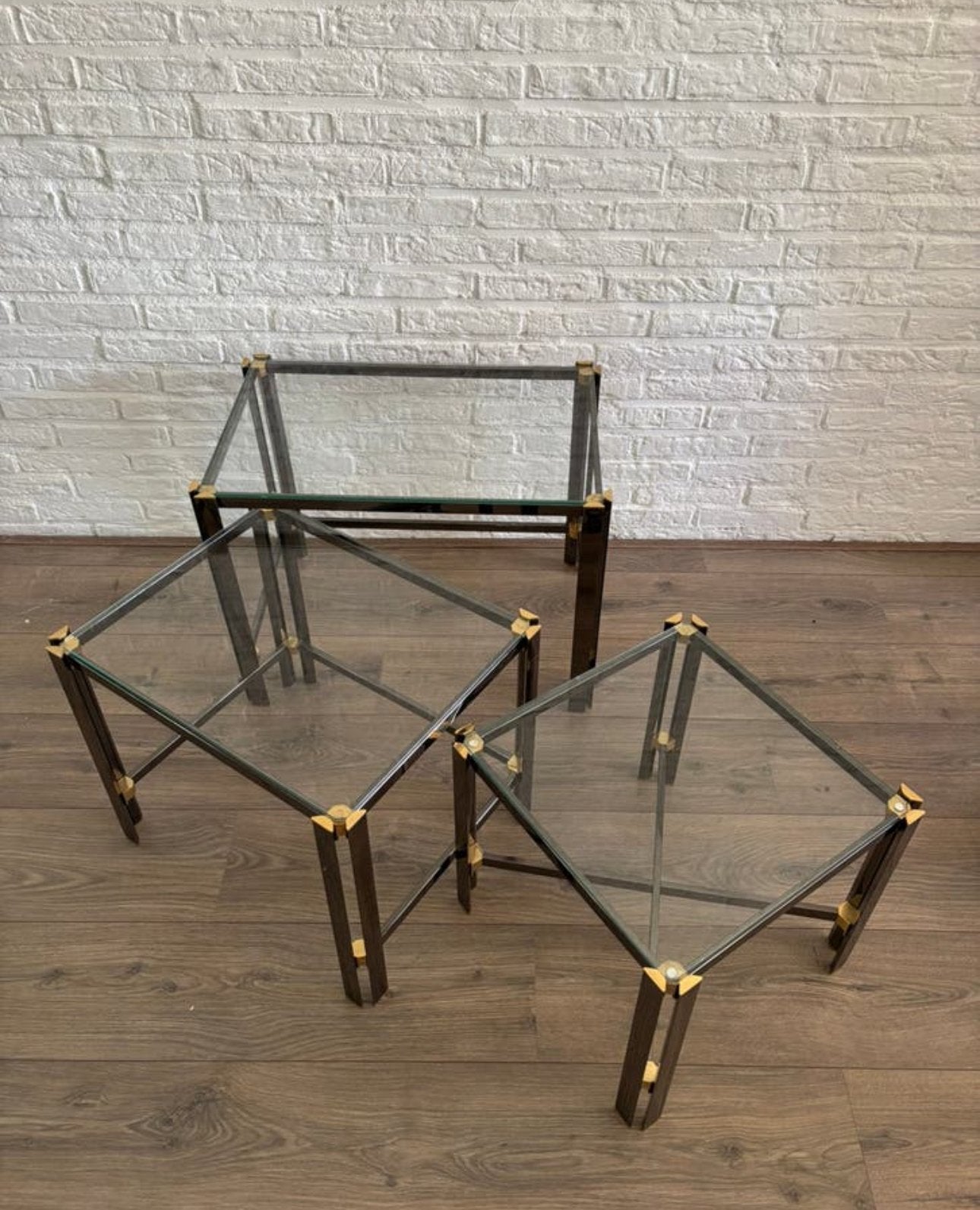 Set van 3 vintage nesting / bijzettafels italiaans, Minder dan 55 cm, Rond, Zo goed als nieuw, Ophalen