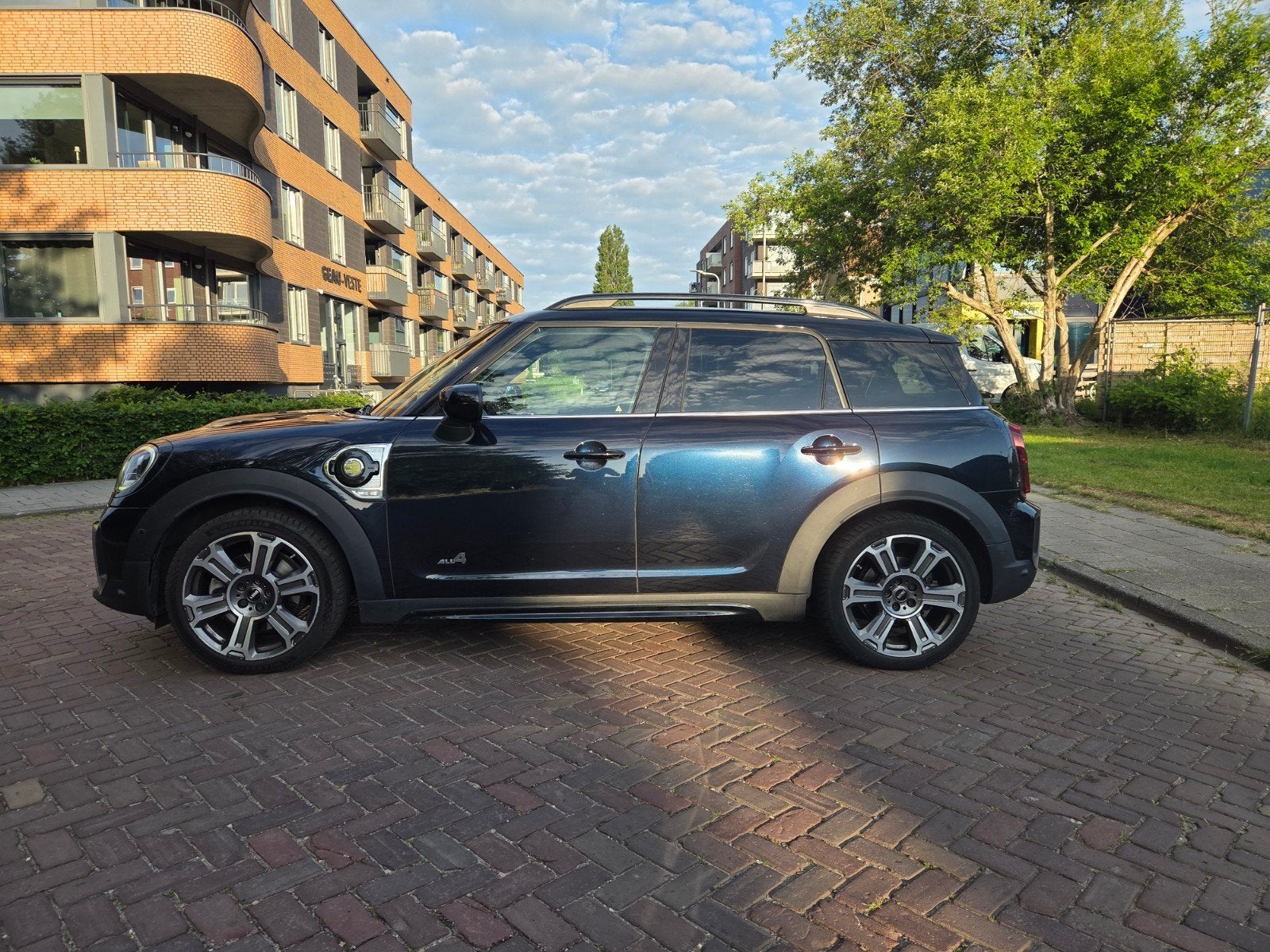 MINI Countryman cooper phev pano/camera/Leder/head up displa, Auto's, Mini, Automaat, 125 pk, Zwart, Countryman
