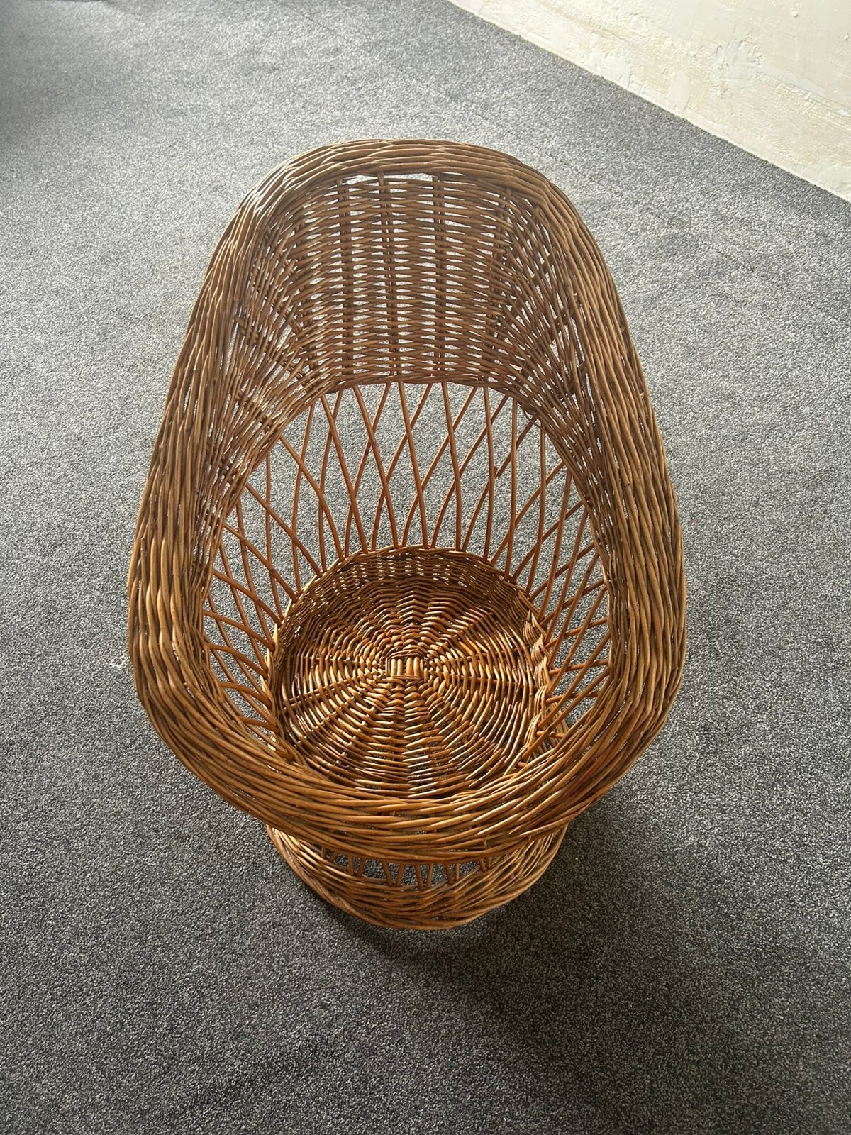 Mooi roten stoelje, Kinderen en Baby's, Kinderkamer | Tafels en Stoelen, Ophalen, Gebruikt, Stoel(en)