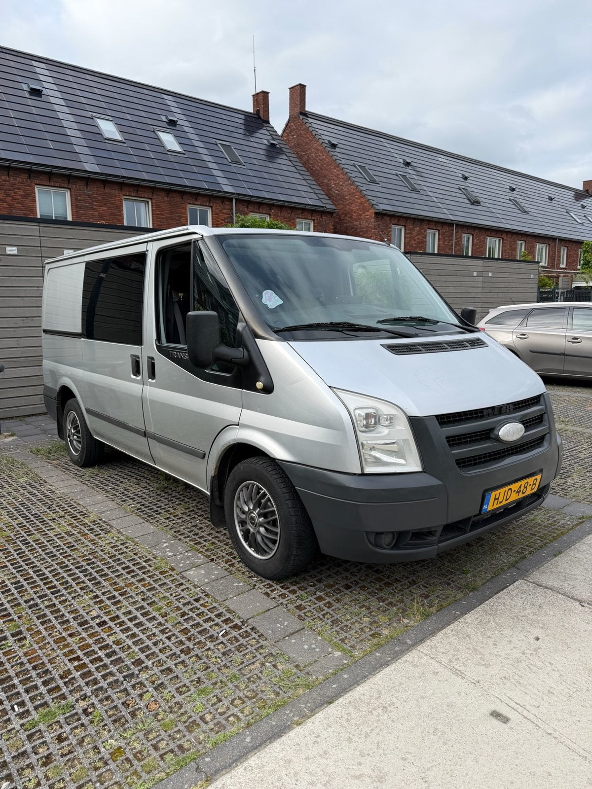 Ford Transit Camper 2010 euro 5 L2H1 - Klaar voor avontuur!, Chemisch toilet, Buscamper of Camperbus, Reservewiel, Particulier