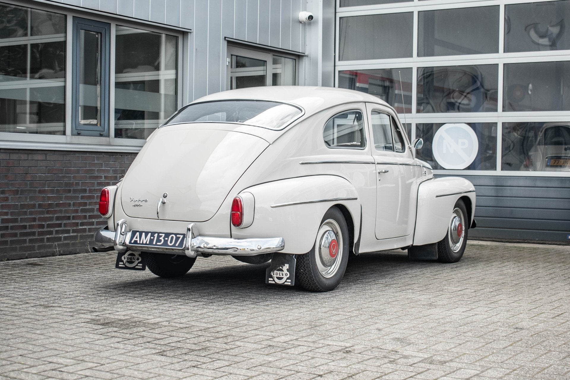 Volvo P 54403 A | Kattenrug | extreem net exemplaar, Auto's, Overige carrosserieën, Beige, Bedrijf, Handgeschakeld