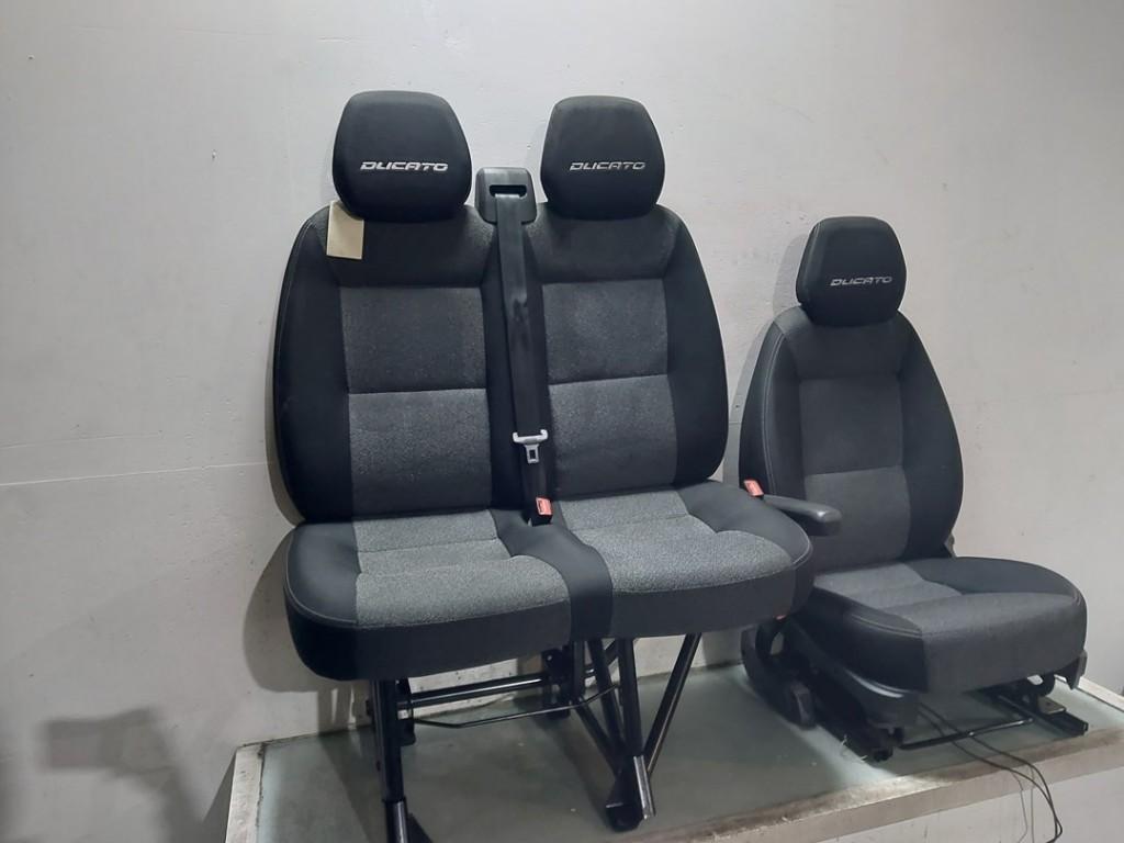 Interieur Fiat Ducato (250) (2006-07/..) 60911364, FCA Germany GmbH, Gebruikt, IPC D1-09 Bahnhofsplatz, Rüsselsheim am Main 65423, , Duitsland