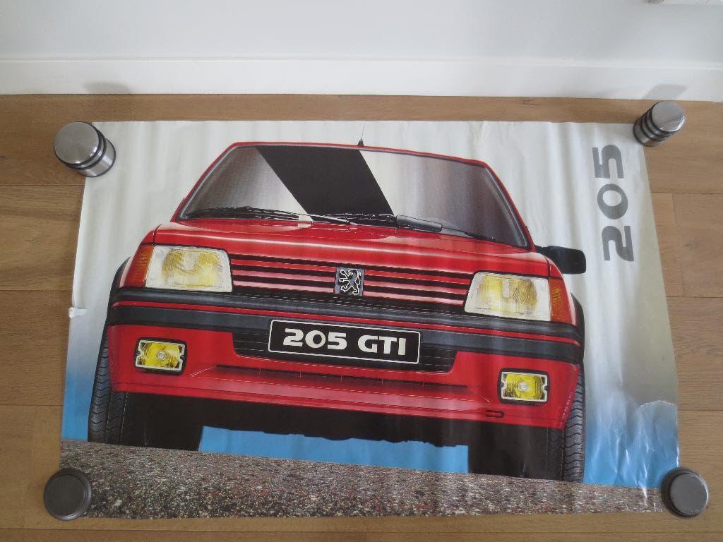 Poster Peugeot 205 GTI Groot formaat 117cm/78 cm.2scheurtjes, Gebruikt, Rechthoekig Liggend, Ophalen of Verzenden, A1 t/m A3