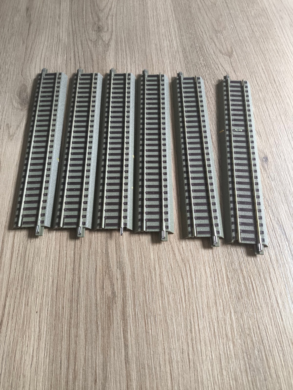6 rechte stukken Roco Geoline rails, Overige merken, Gebruikt, Gelijkstroom, Rails