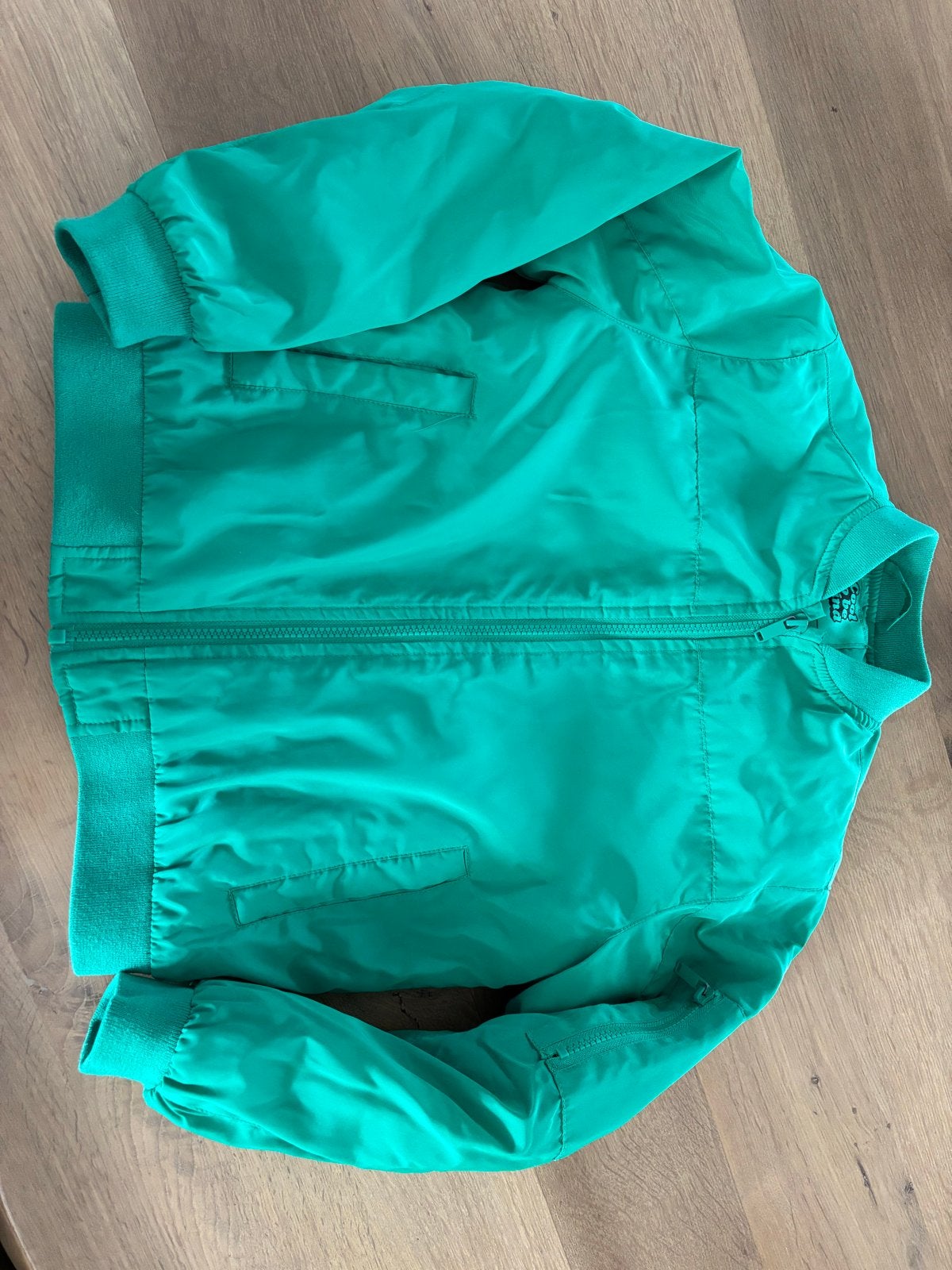 Wibra Groene jas maat 134/140, Ophalen of Verzenden, Zo goed als nieuw, Meisje, Jas