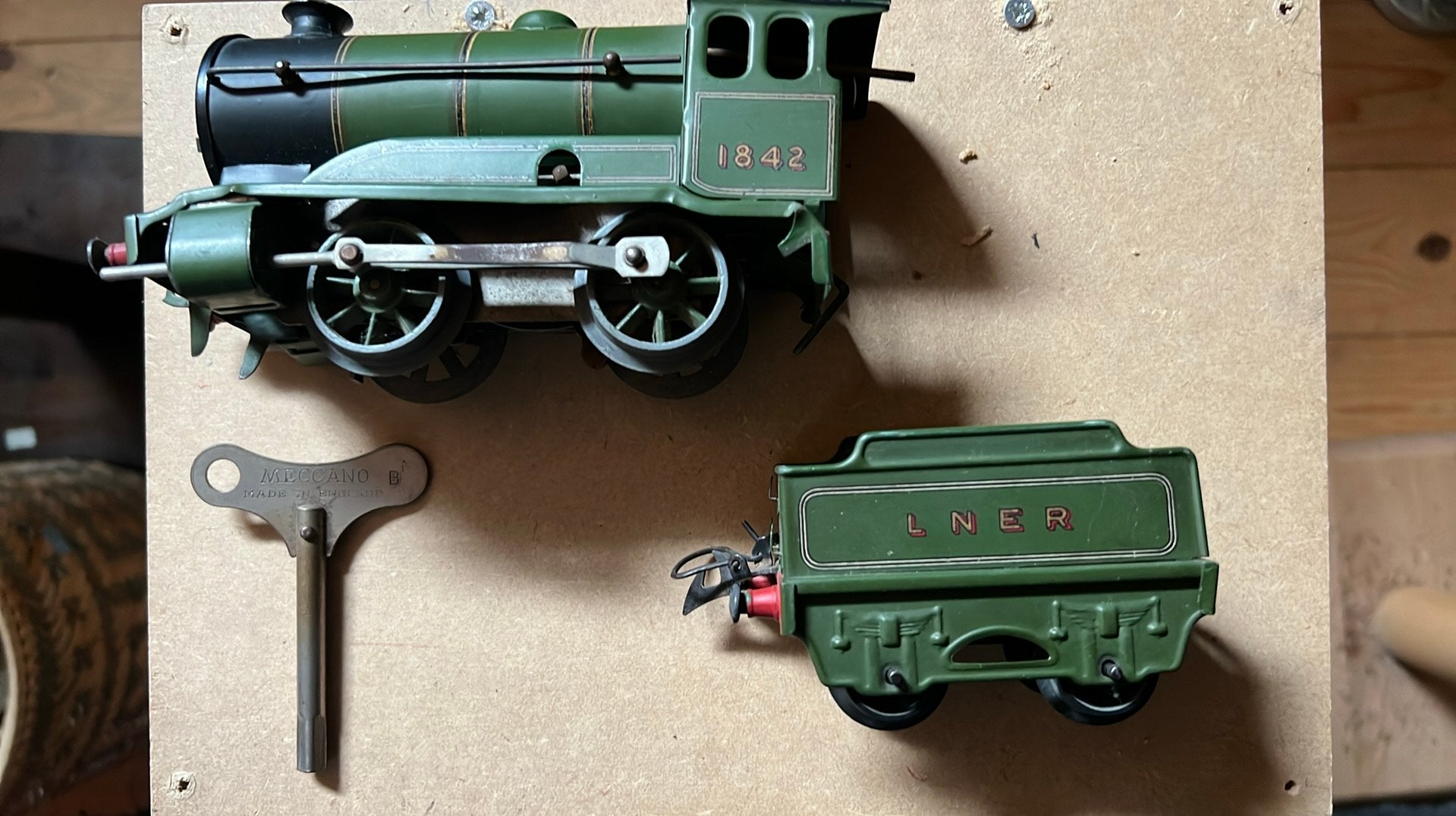 Hornby LNER 1842 eind jaren 50 type 501, Antiek en Kunst, Antiek | Speelgoed, Ophalen of Verzenden