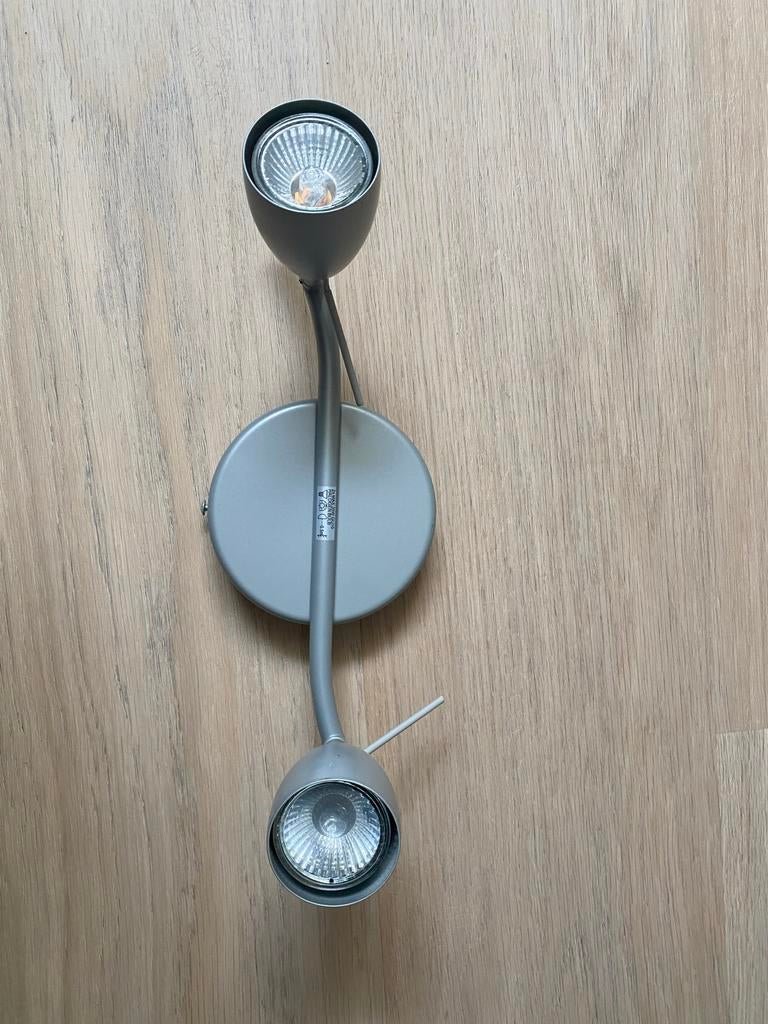 IKEA OLEBY Plafondspot/Wandspot - Grijs, 2x Max 35W, Huis en Inrichting, Ophalen of Verzenden, Gebruikt, Plafondspot of Wandspot