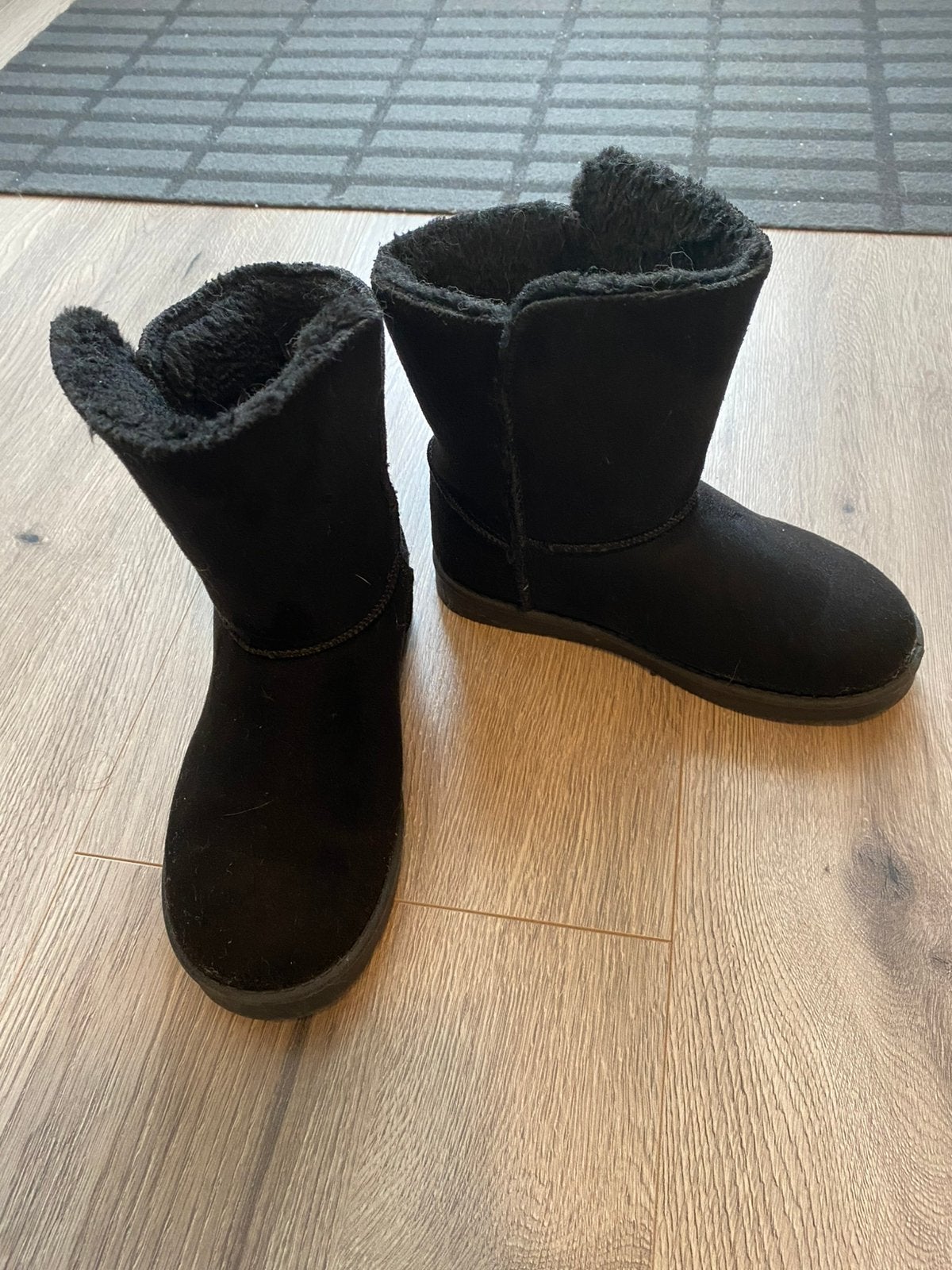 Laarzen maat 31, Kinderen en Baby's, Kinderkleding | Schoenen en Sokken, Ophalen of Verzenden, Zo goed als nieuw, Laarzen