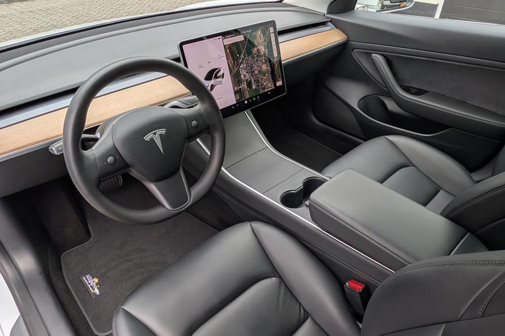 Tesla Model 3 Standard RWD Plus 60kWh LFP SOH 92% (bj 2020), Auto's, Tesla, Automaat, Achterwielaandrijving, Gebruikt, Met garantie (alle)