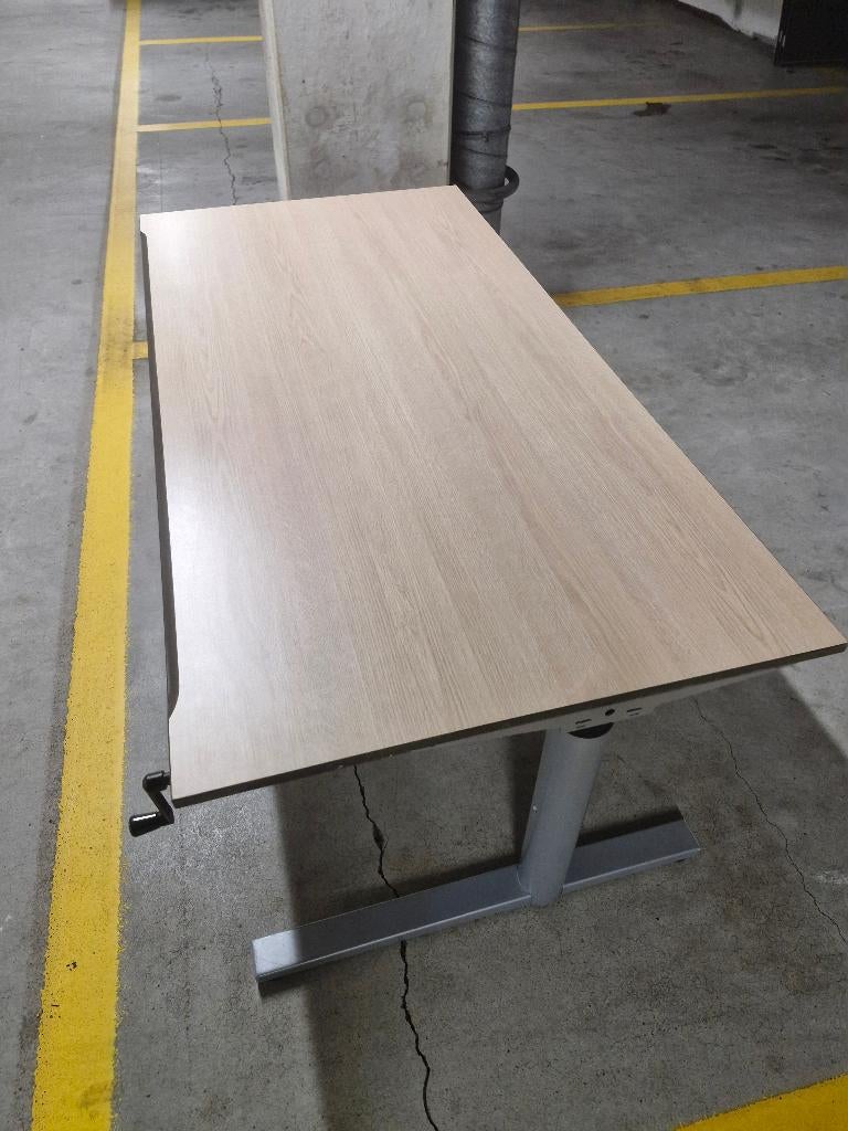 Gispen TM slinger bureau 160x80 met volkern HPL blad, Ophalen, Gispen, Info@gispen.nl, In hoogte verstelbaar