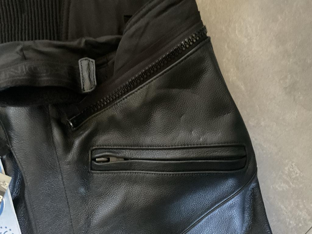Nieuwe Revenger leren motorbroek  dames maat 38, Motoren, Kleding | Motorkleding, Broek | leer, Dames, Nieuw met kaartje, Ophalen of Verzenden