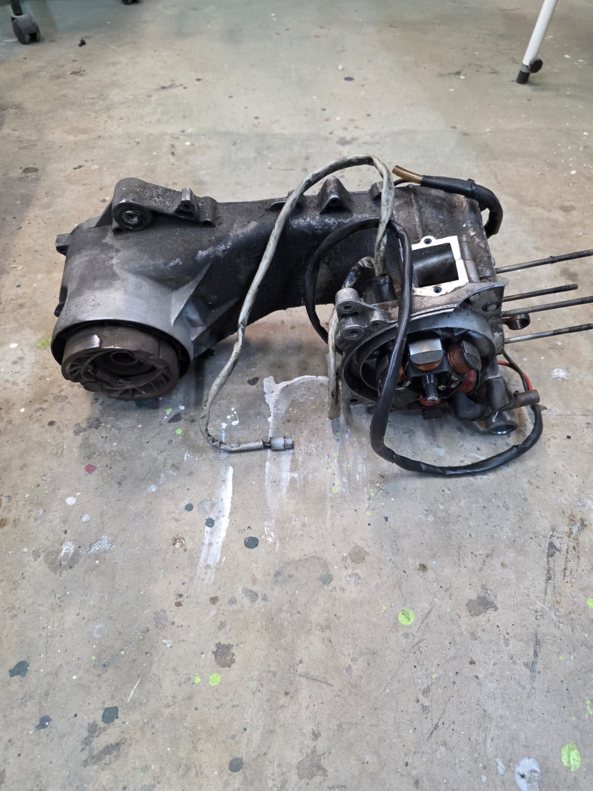 Piaggio zip SP98 carters motor blok 2takt LC 50cc onderdelen, Ophalen of Verzenden