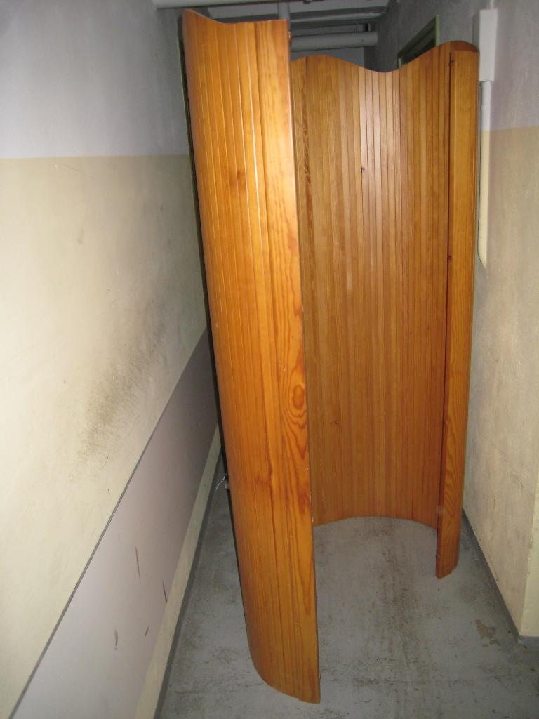 Tambour Screen Room Divider, Ophalen, Gebruikt