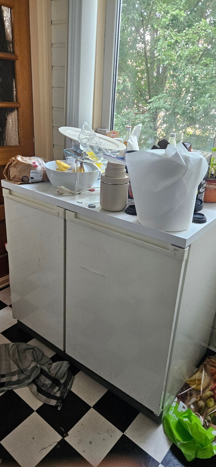 GRATIS Werkende koelkast met vriezer uit studentenhuis, Witgoed en Apparatuur, Koelkasten en IJskasten, Gebruikt, 100 tot 150 liter